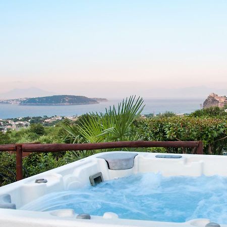 Relais Maison De Charles Иския Екстериор снимка