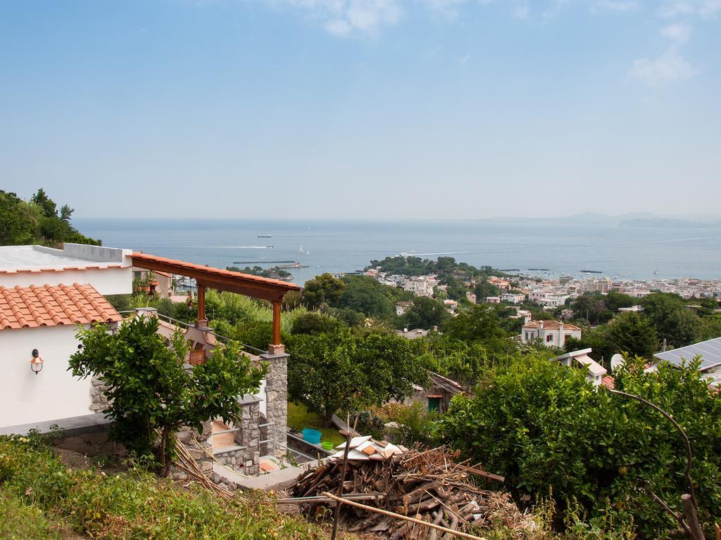 Relais Maison De Charles Иския Екстериор снимка